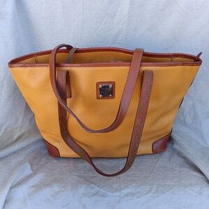 Dooney & Bourke K9368646 Pebble leather camel color satchel shoulder bag